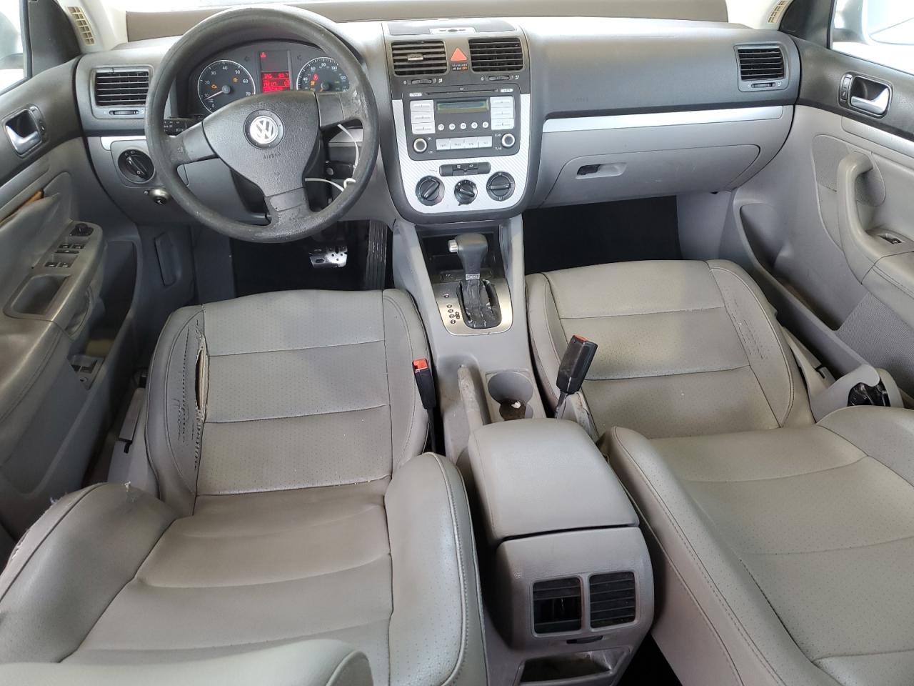 2007 Volkswagen Jetta 2.5 Option Package 1 VIN: 3VWSF71K57M111597 Lot: 56305925