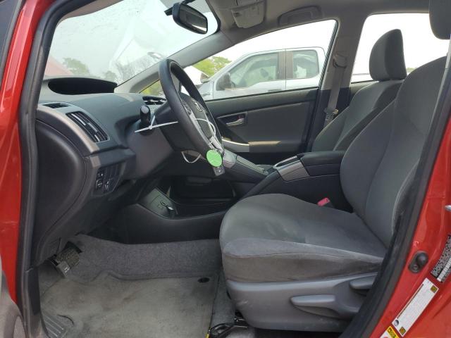 Хэтчбеки TOYOTA PRIUS 2013 Красный