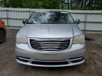 2011 Chrysler Town & Country Touring L იყიდება Center Rutland-ში, VT - Minor Dent/Scratches