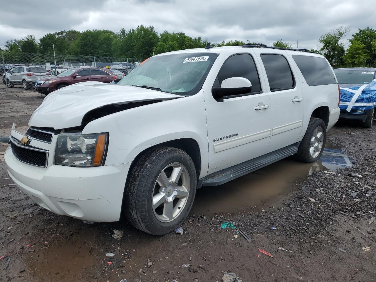 2014 Chevrolet Suburban C1500 Lt for Sale in Chalfont, PA - Side