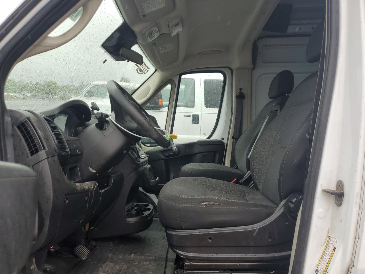 2022 Ram Promaster 2500 2500 High VIN: 3C6LRVDGXNE125424 Lot: 56683245