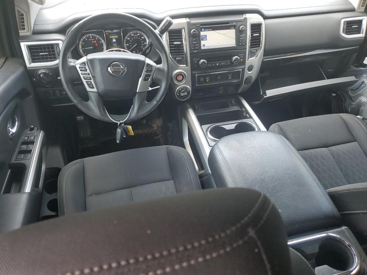 2017 Nissan Titan Sv VIN: 1N6AA1E56HN571502 Lot: 56751155