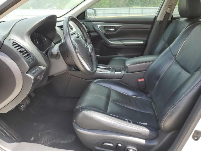 Sedans NISSAN ALTIMA 2016 Biały