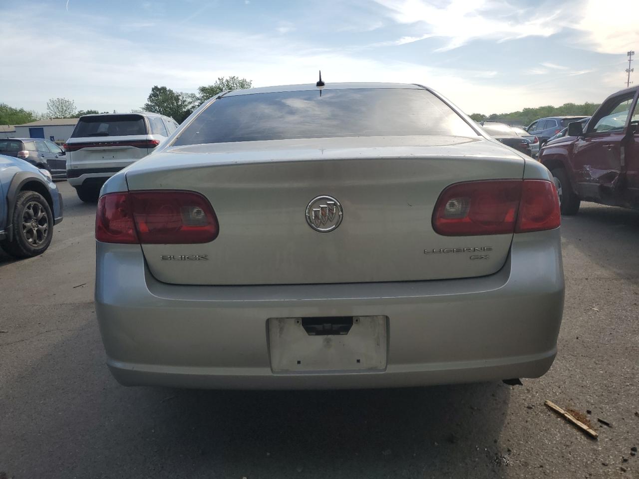 2007 Buick Lucerne Cx VIN: 1G4HP57207U164320 Lot: 56510825
