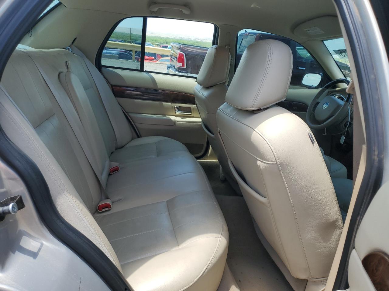 2009 Mercury Grand Marquis Ls VIN: 2MEHM75V29X610533 Lot: 55688515