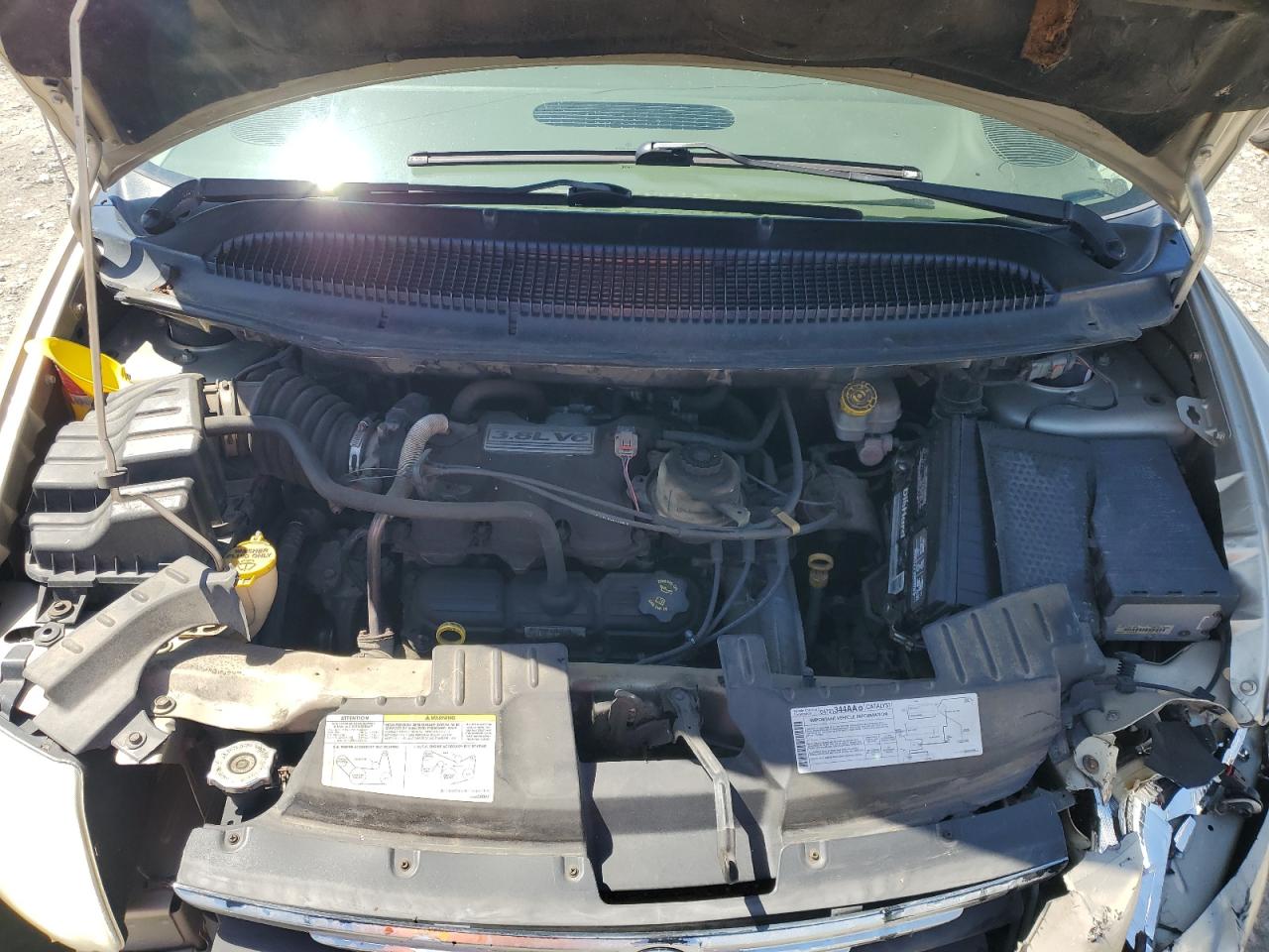 2005 Chrysler Town & Country Touring VIN: 2C4GP54L55R542980 Lot: 56105395