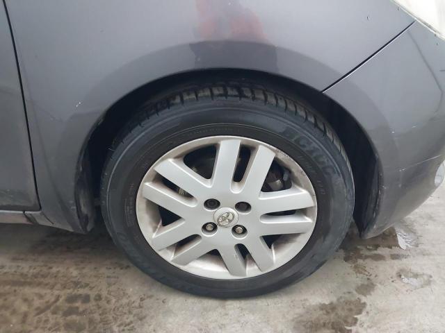 2007 TOYOTA YARIS TR