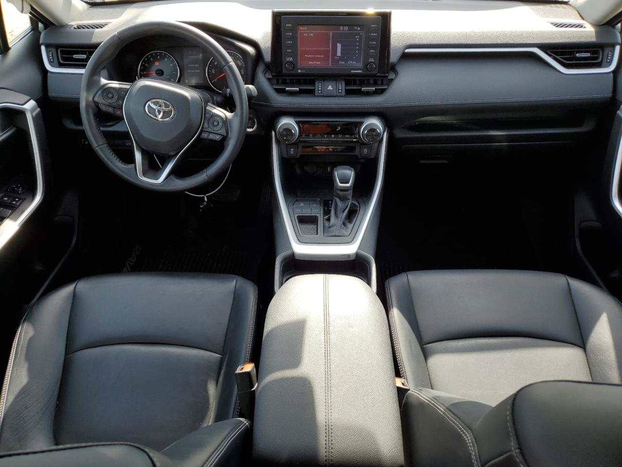 2020 Toyota Rav4 Xle Premium VIN: 2T3C1RFV2LW075199 Lot: 56862415