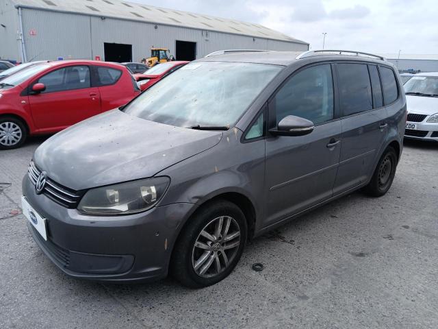 VOLKSWAGEN TOURAN SE 2015