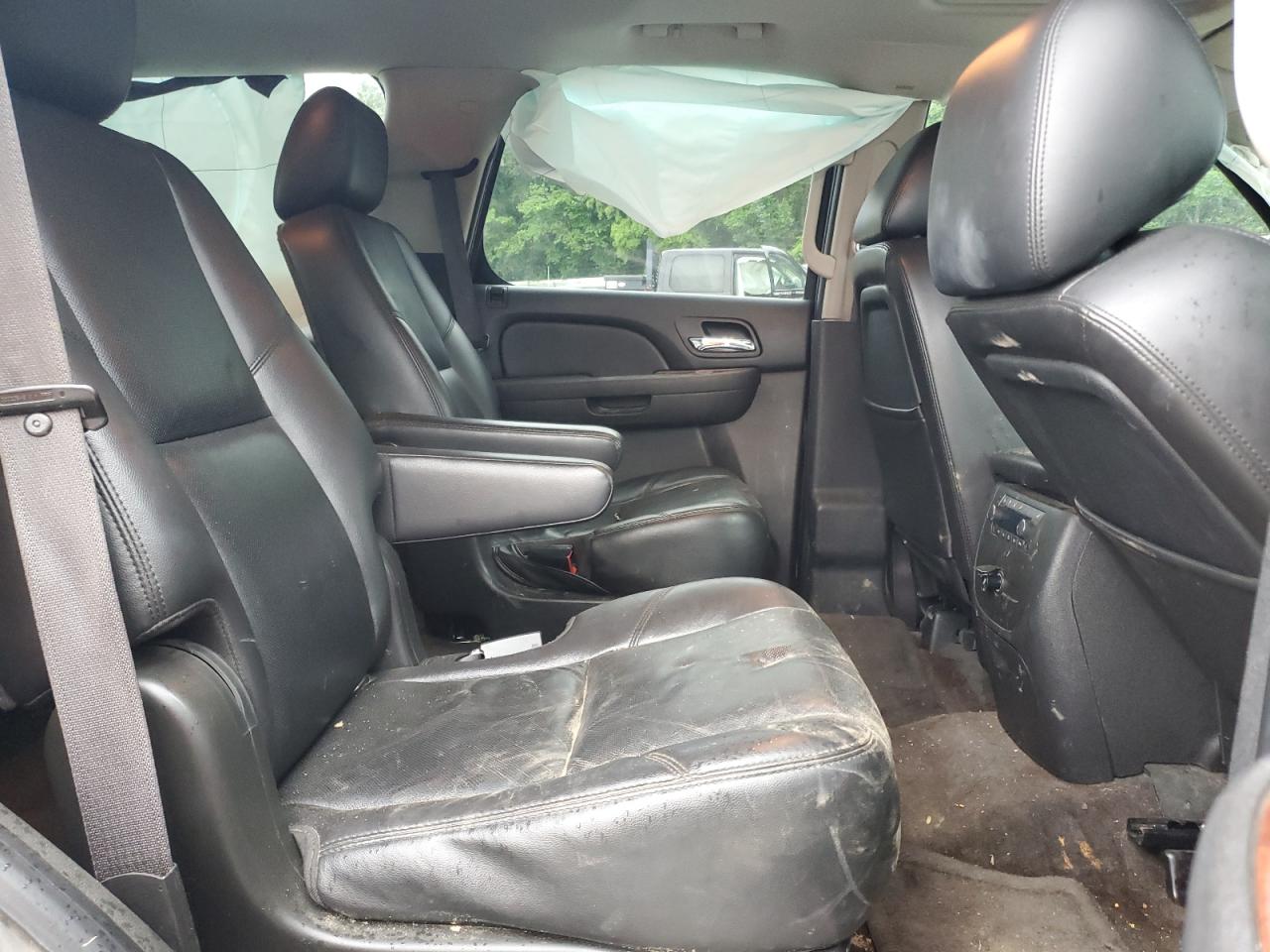 2011 Chevrolet Tahoe C1500 Ltz VIN: 1GNSCCE06BR250780 Lot: 55073665