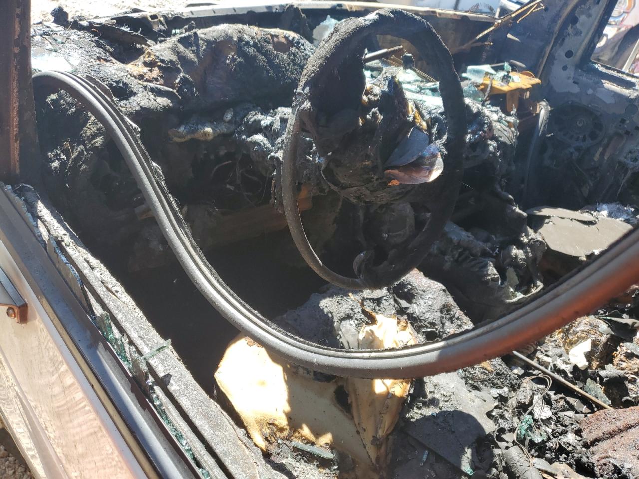 2000 Ford Econoline E350 Super Duty Cutaway Van VIN: 1FDWE35FXYHA86243 Lot: 55324465