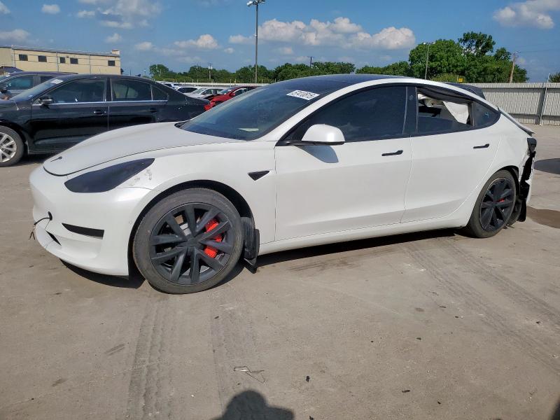 TESLA MODEL 3 2022