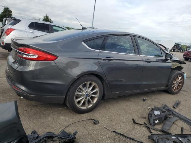  FORD FUSION 2017 Серый