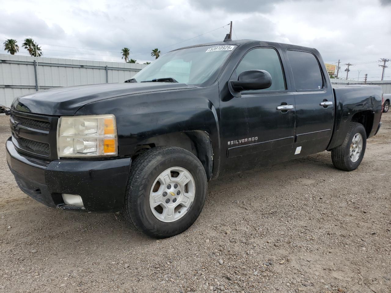 2007 Chevrolet Silverado C1500 Crew Cab for Sale in Mercedes, TX - Water/Flood