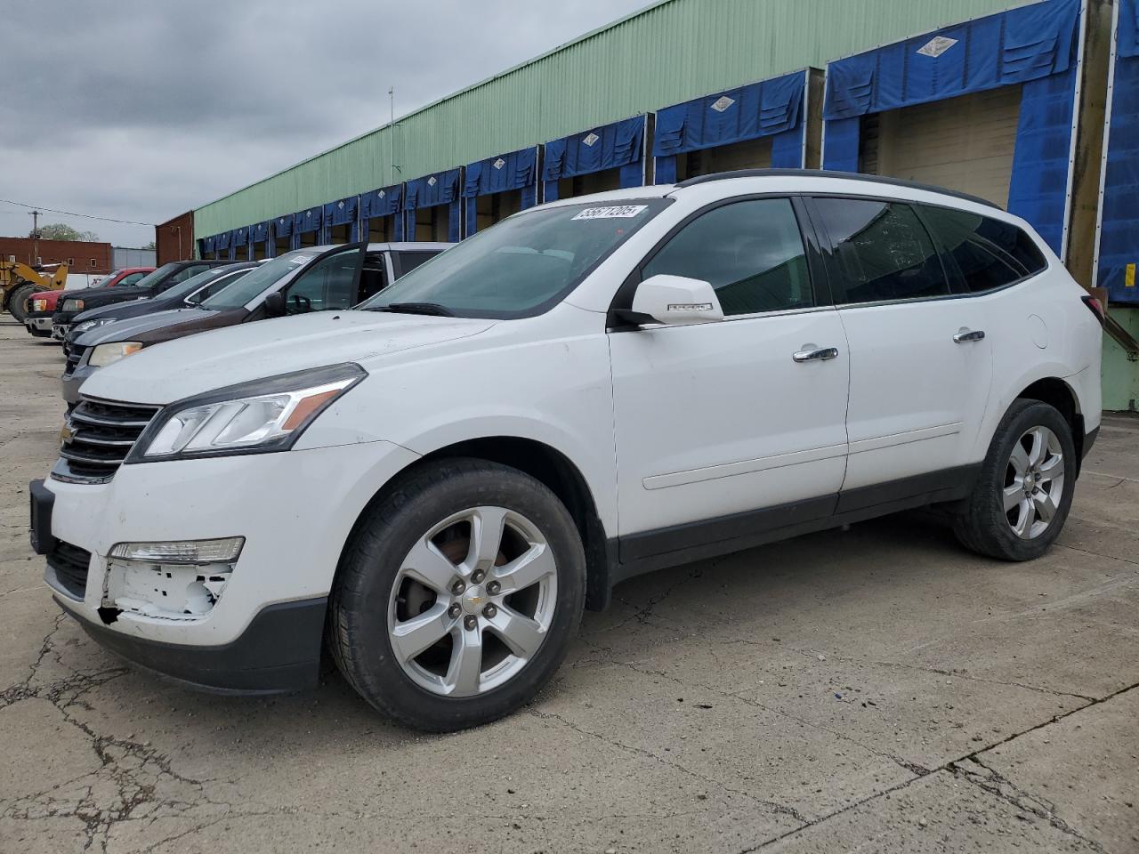 2017 Chevrolet Traverse Lt იყიდება Columbus-ში, OH - Front End