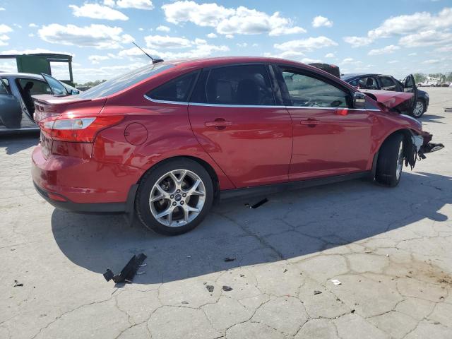  FORD FOCUS 2014 Czerwony