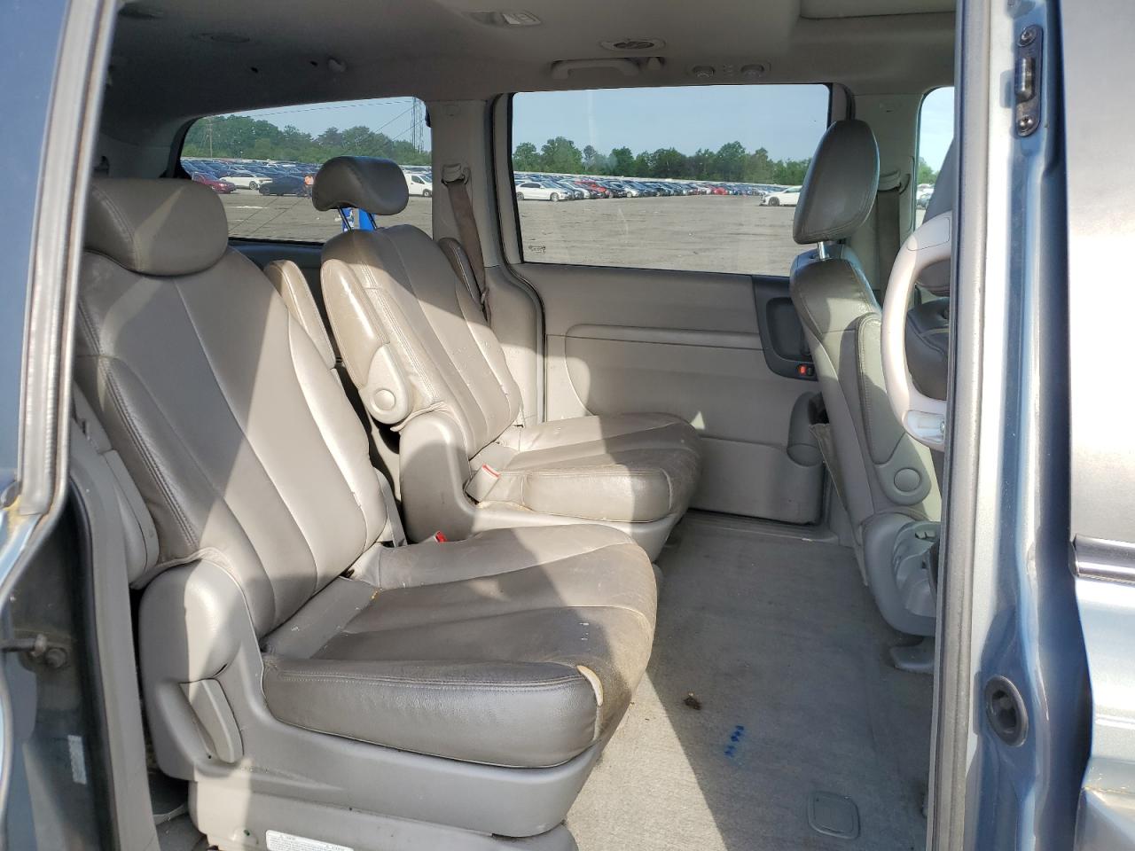 2007 Kia Sedona Ex VIN: KNDMB233076112737 Lot: 56305385