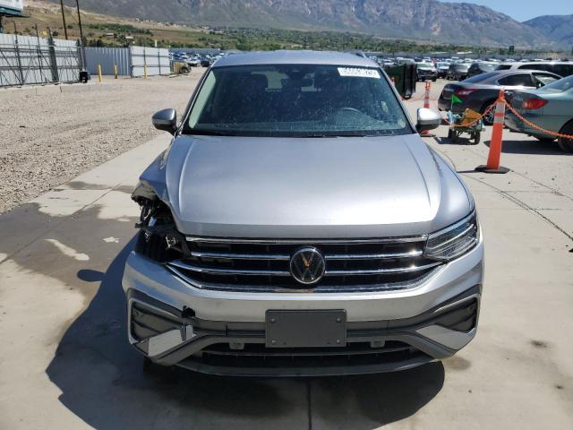  VOLKSWAGEN TIGUAN 2024 Srebrny