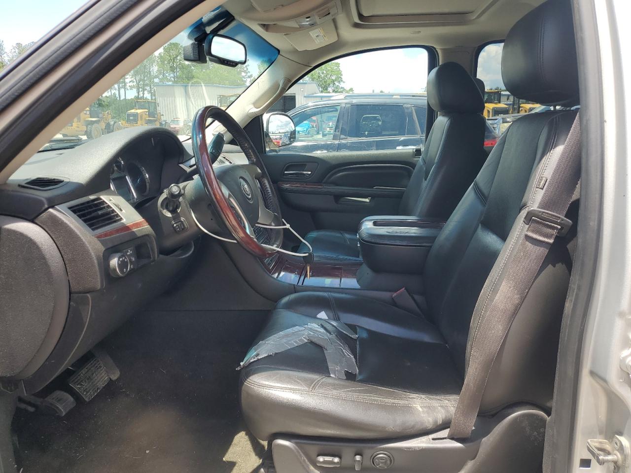 2013 Cadillac Escalade Esv Luxury VIN: 1GYS4HEF2DR289774 Lot: 56640885