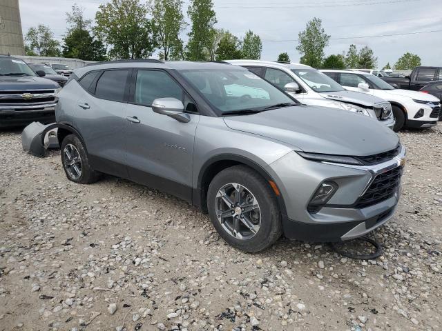  CHEVROLET BLAZER 2024 Srebrny