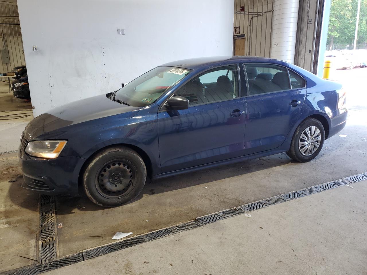 York Haven, PA에서 판매 중인 2013 Volkswagen Jetta Base - Rear End