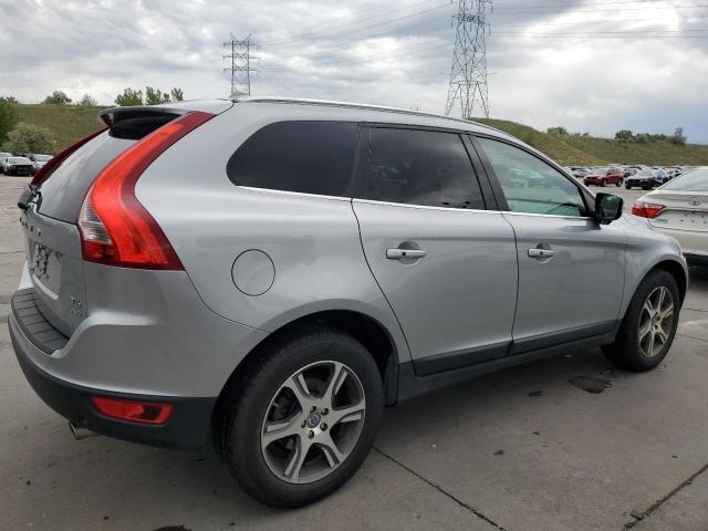 VOLVO XC60 2013 Сріблястий