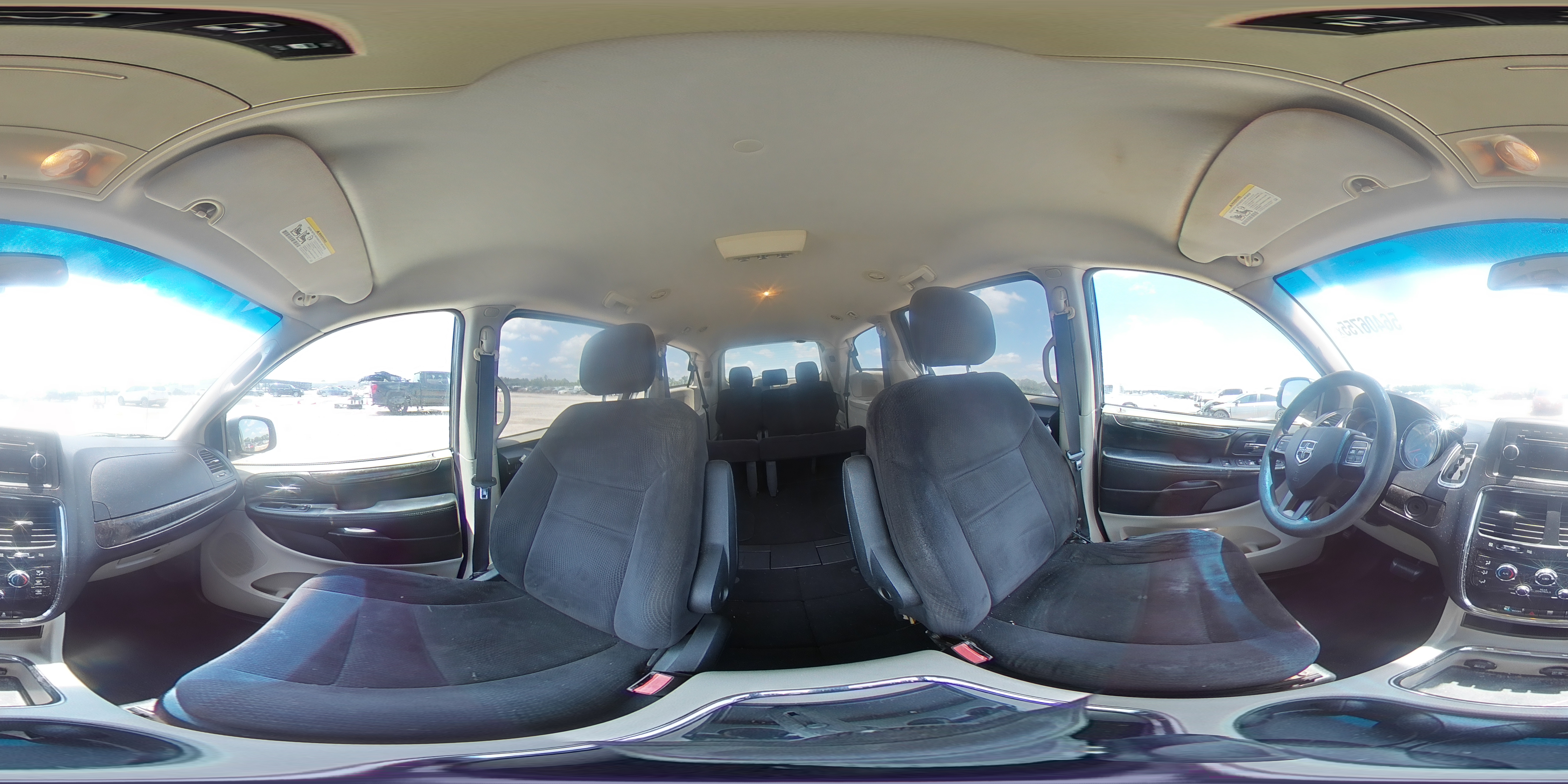 2014 Dodge Grand Caravan Sxt VIN: 2C4RDGCG2ER213154 Lot: 56406755