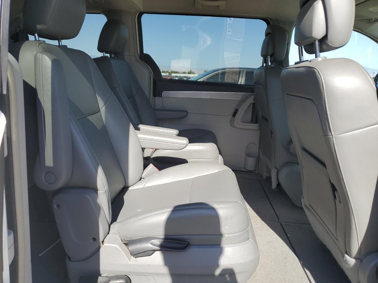 2011 Volkswagen Routan Se VIN: 2V4RW3DG5BR739944 Lot: 56787495