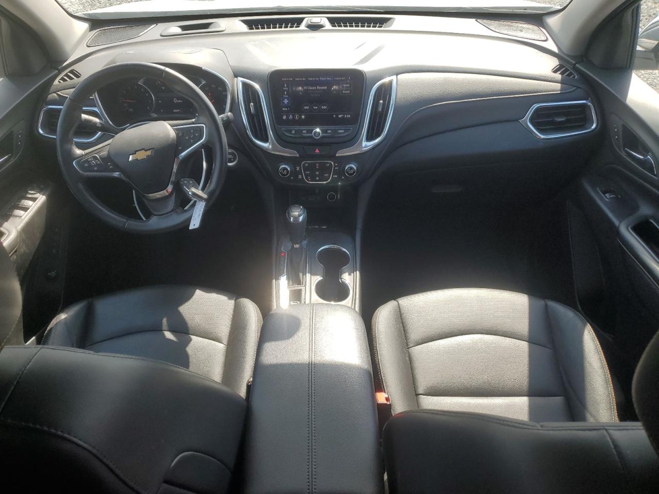 2020 Chevrolet Equinox Premier VIN: 2GNAXPEX5L6150218 Lot: 56929395