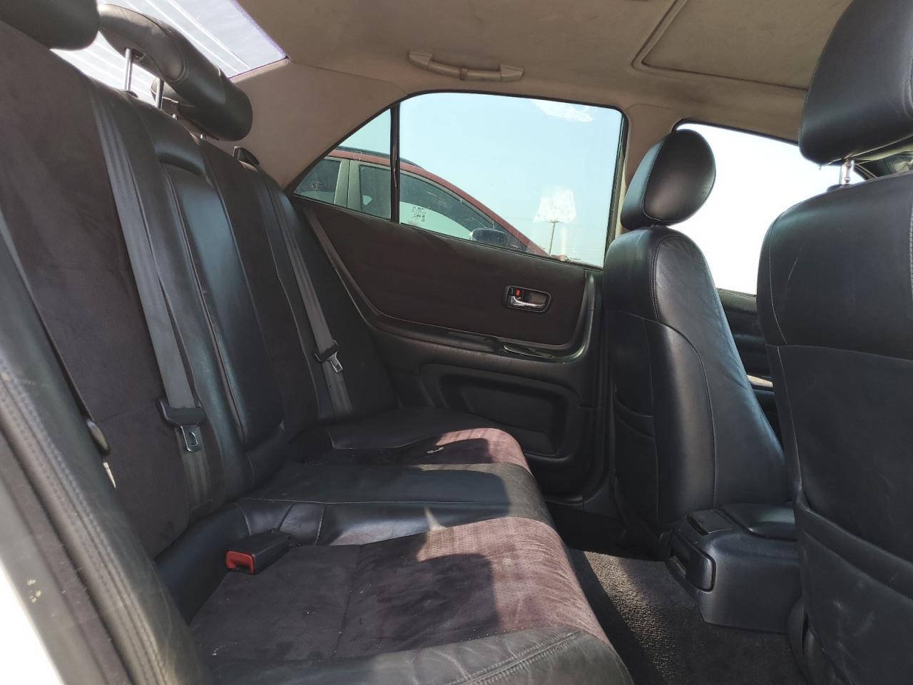 2001 Lexus Is 300 VIN: JTHBD182110029807 Lot: 56356605
