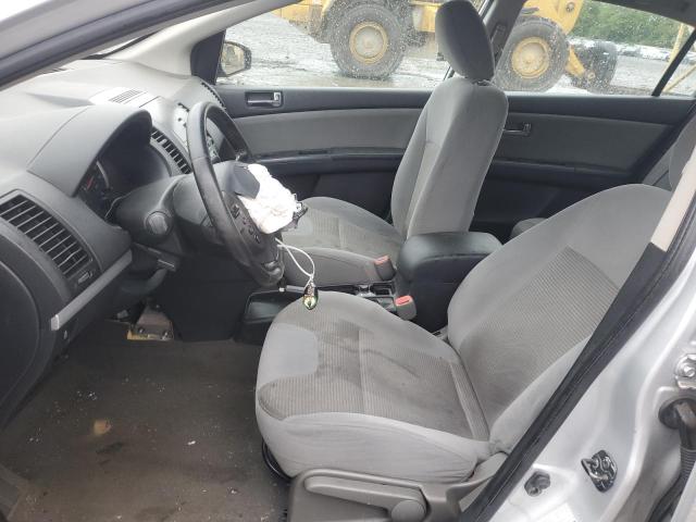 Sedans NISSAN SENTRA 2012 Srebrny