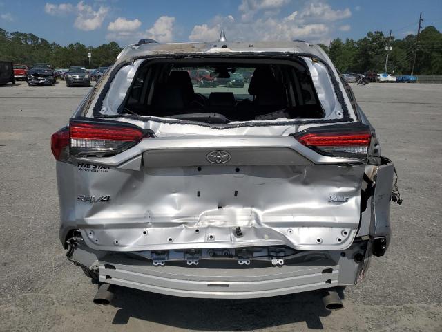  TOYOTA RAV4 2019 Srebrny