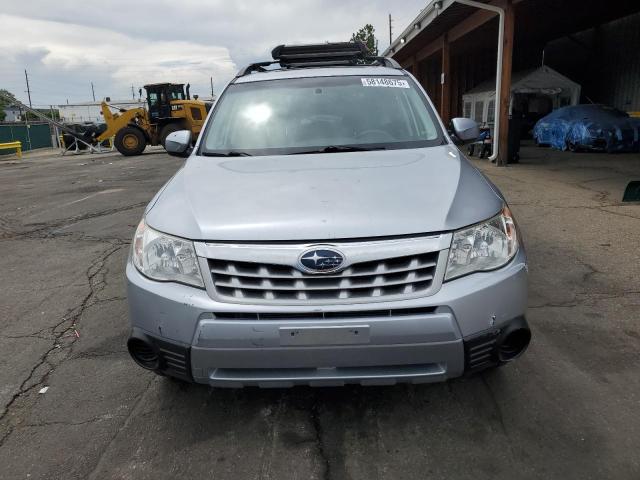  SUBARU FORESTER 2012 Серебристый