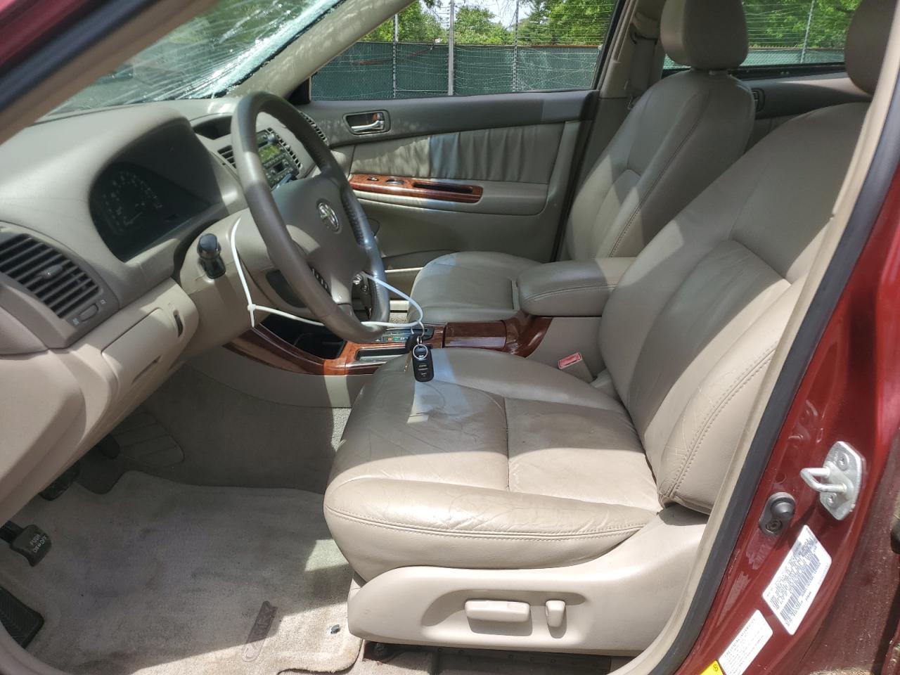 2003 Toyota Camry Le VIN: 4T1BE30K03U253986 Lot: 56715205