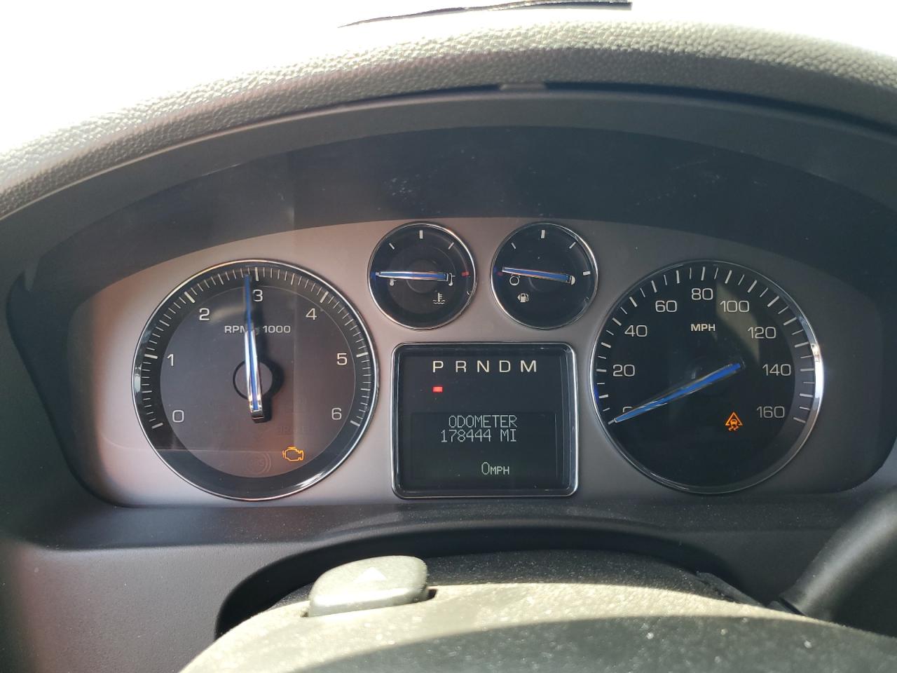 2007 Cadillac Escalade Luxury VIN: 1GYEC63897R327675 Lot: 57472405