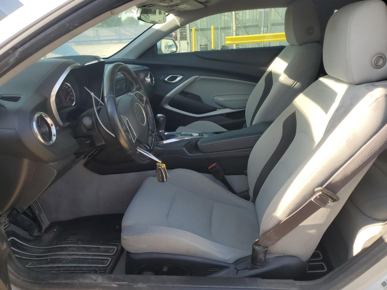 2017 Chevrolet Camaro Ls VIN: 1G1FA1RS4H0111690 Lot: 56609225