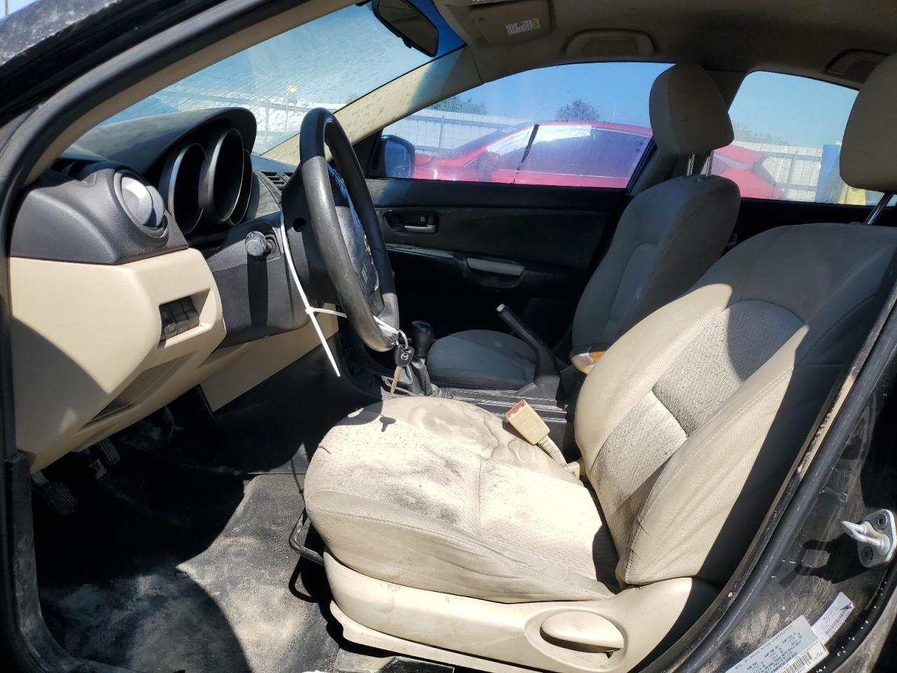 2005 Mazda 3 I VIN: JM1BK12FX51225635 Lot: 56032075