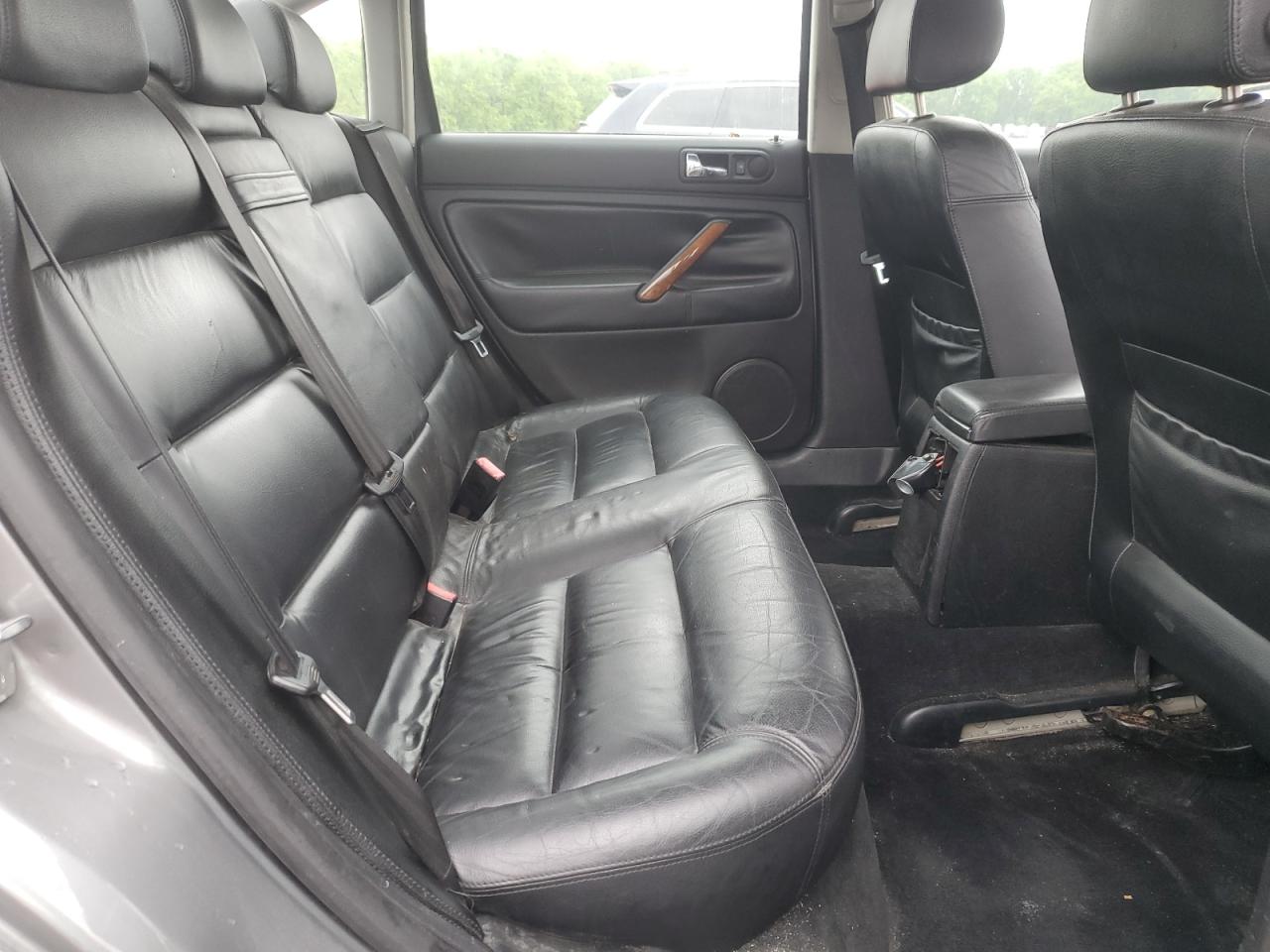 2001 Volkswagen Passat Glx VIN: WVWRH63B81P096596 Lot: 57057775