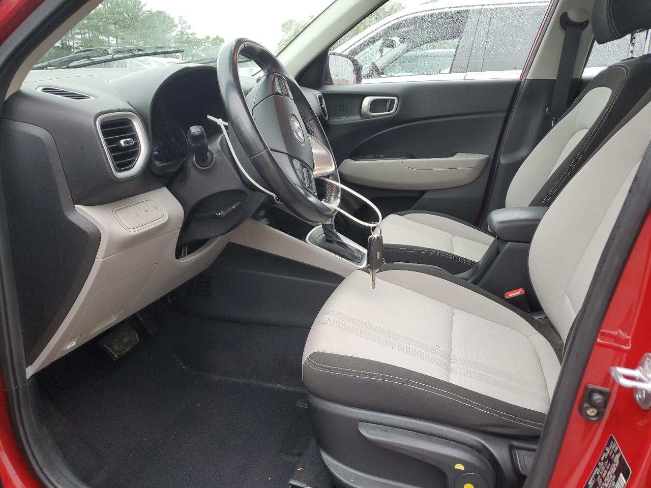 2022 Hyundai Venue Sel VIN: KMHRC8A34NU143146 Lot: 56189895