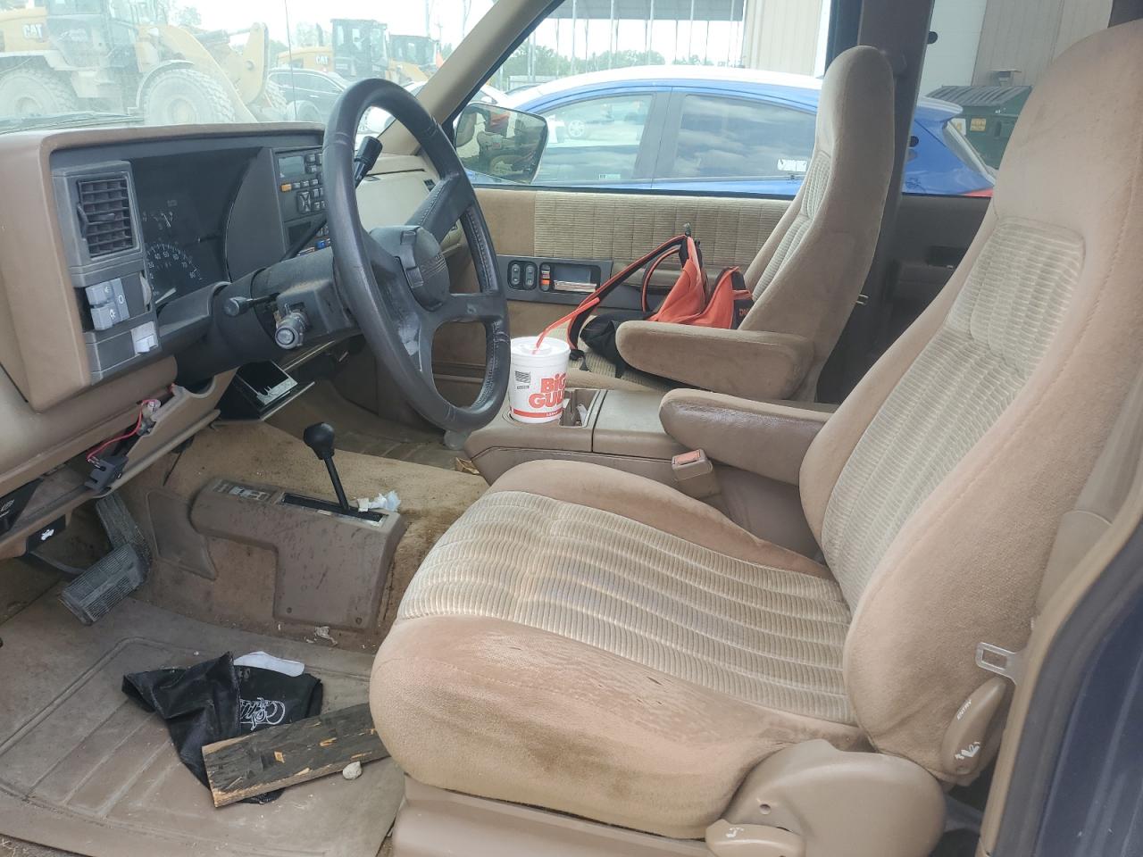 1994 Chevrolet Gmt-400 K1500 VIN: 2GCEK19K4R1280713 Lot: 56642855