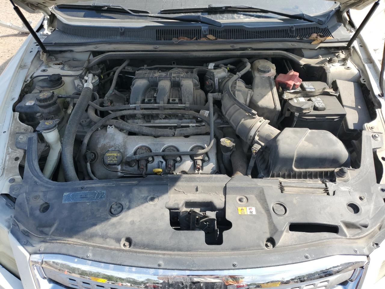 2010 Ford Taurus Limited VIN: 1FAHP2FW0AG129361 Lot: 57039915