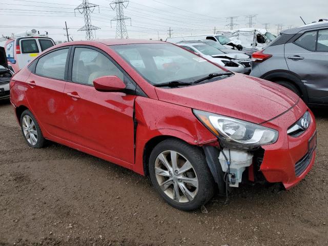  HYUNDAI ACCENT 2013 Красный