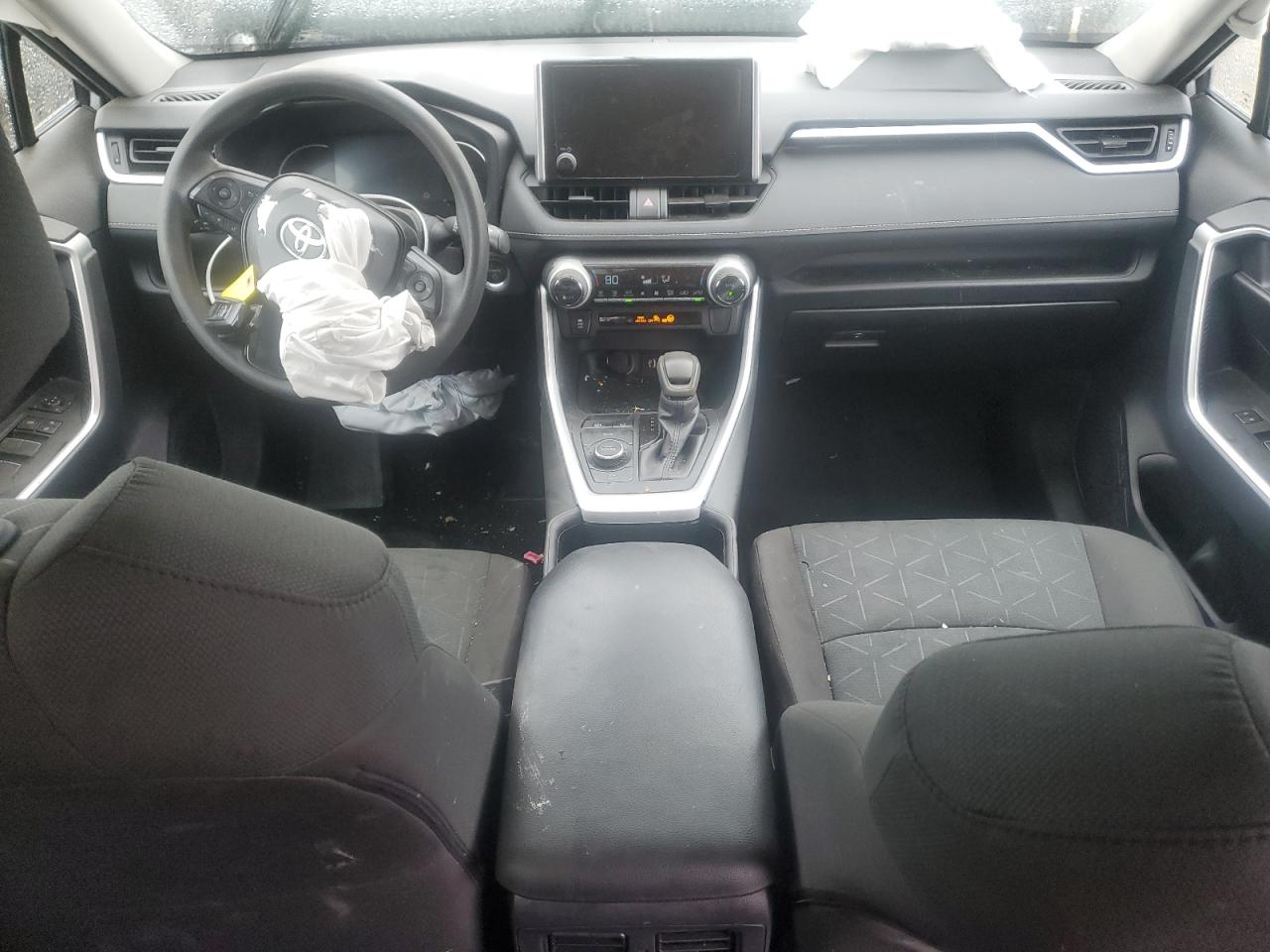 2024 Toyota Rav4 Xle VIN: 2T3RWRFV8RW203739 Lot: 54931405