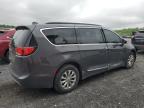 York Haven, PA에서 판매 중인 2017 Chrysler Pacifica Touring L - Side