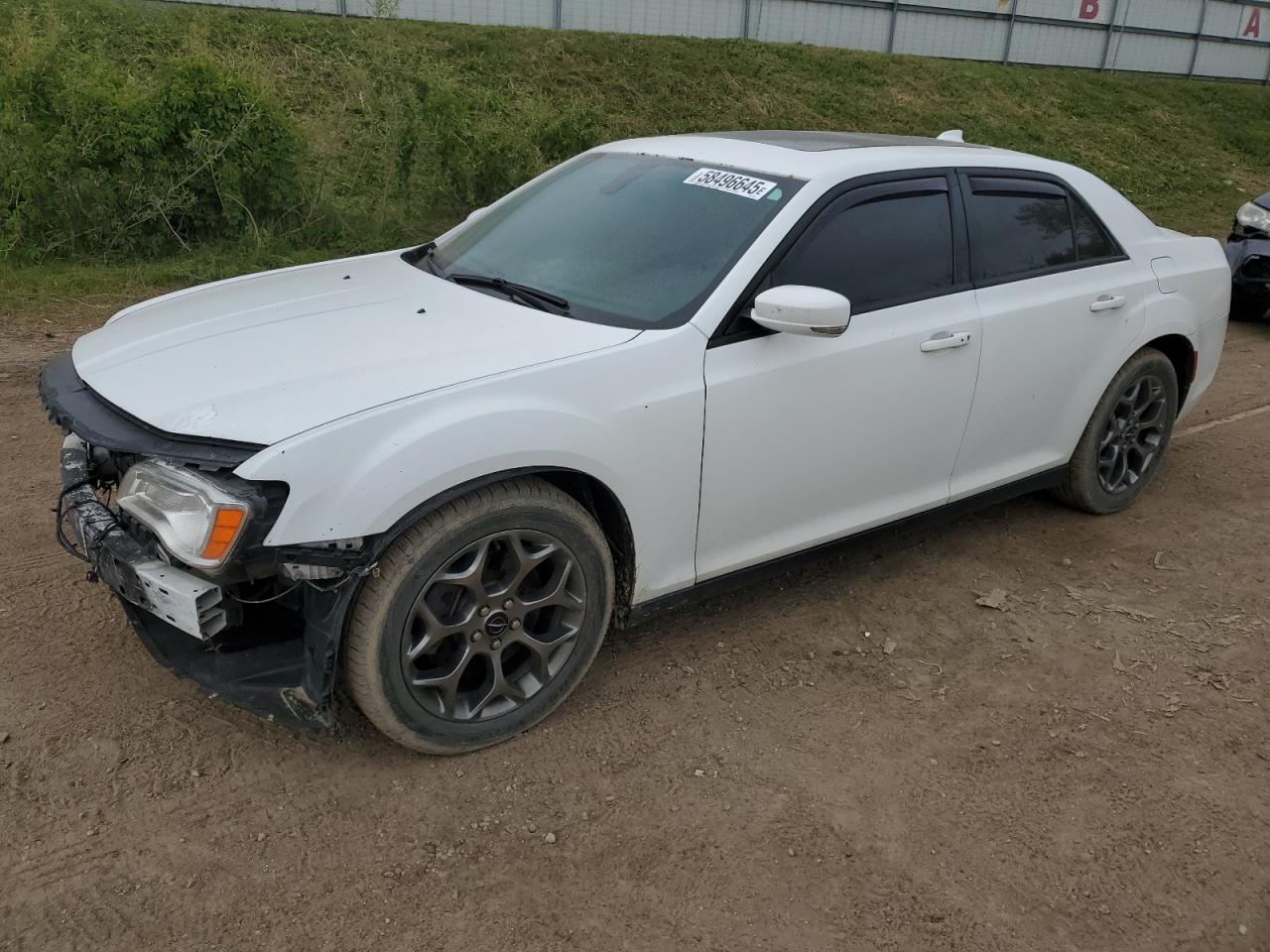 2015 Chrysler 300 S for Sale in Davison, MI - Front End