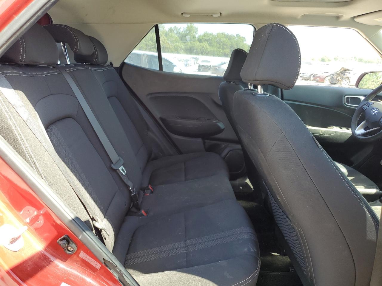 2022 Hyundai Venue Sel VIN: KMHRC8A30NU197849 Lot: 56458475