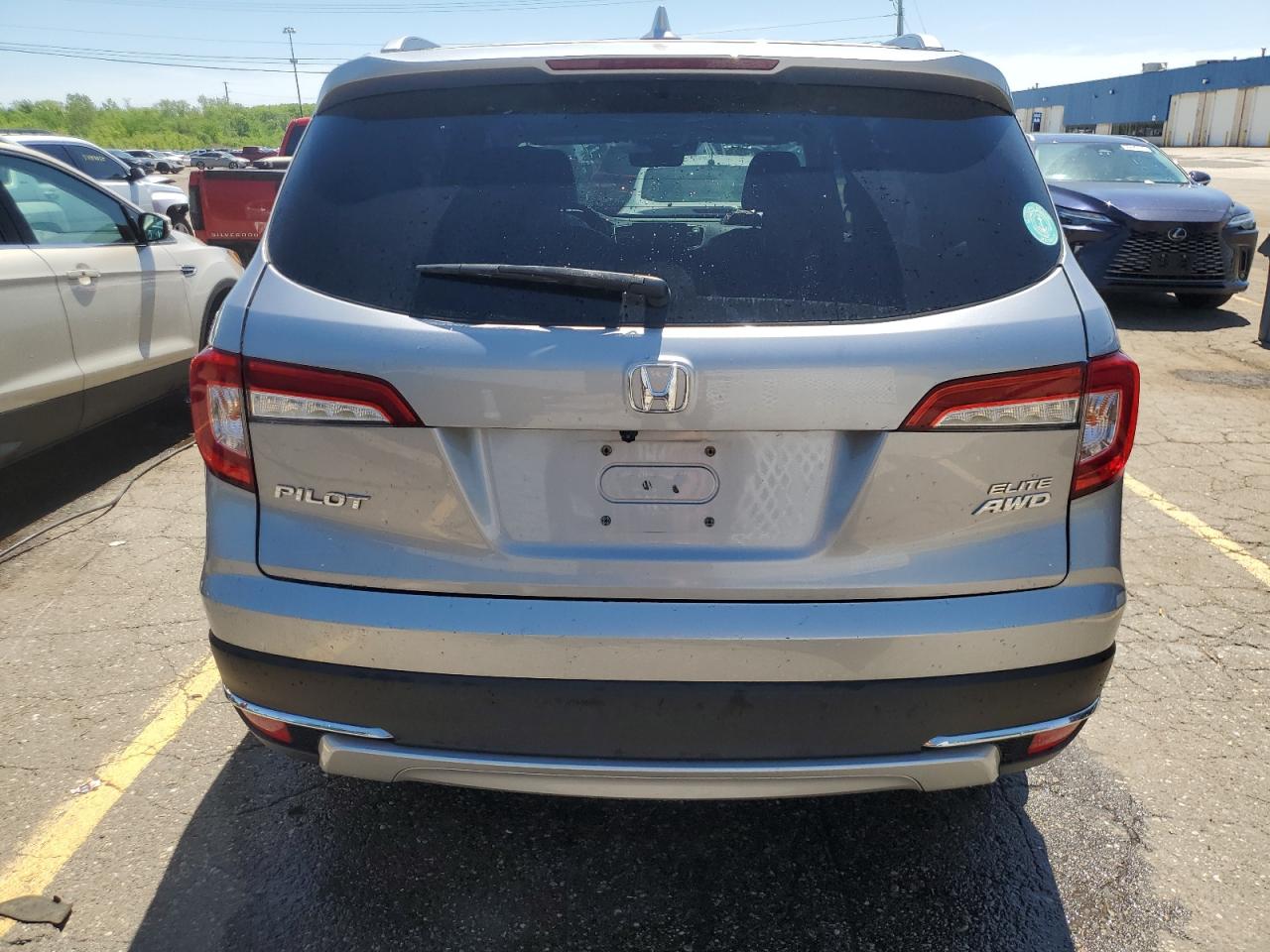 2019 Honda Pilot Elite VIN: 5FNYF6H02KB025415 Lot: 57380465