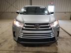 2018 Toyota Highlander Le for Sale in West Mifflin, PA - Side