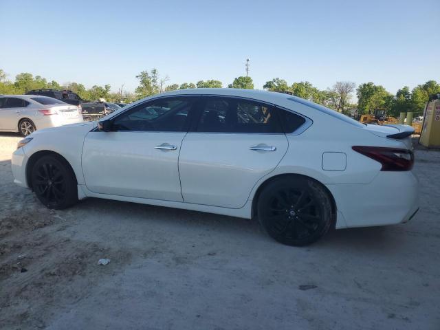  NISSAN ALTIMA 2017 Biały