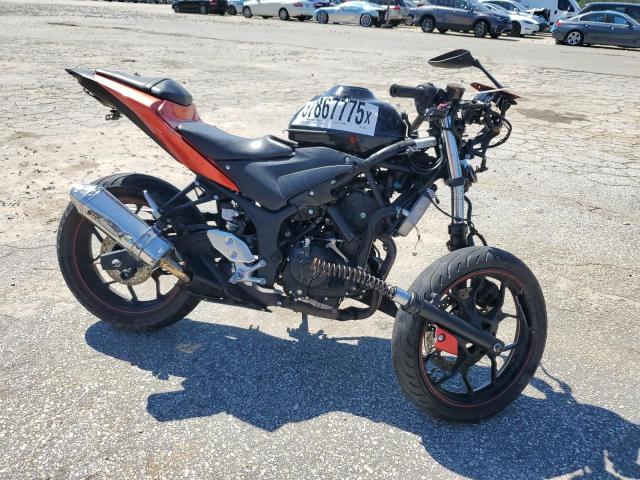  YAMAHA YZF600 2016 Оранжевый